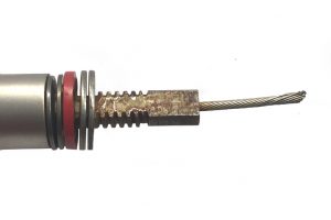 401_161 Corroded Locking Screw_3564a LR Color